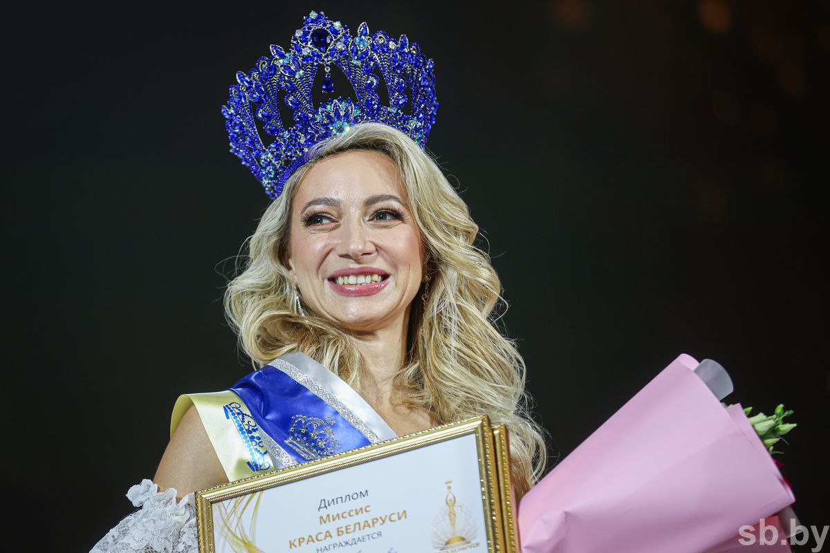 Мама четырех детей из Бобруйска стала победительницей конкурса Краса Беларуси 2025 Конкурс Краса Беларуси социальный проект который доказывает что многодетная мама это красивая ухоженная стильная счастливая женщина умеющая радоваться жизни и радовать украшать изменять к лучшему мир вокруг себя