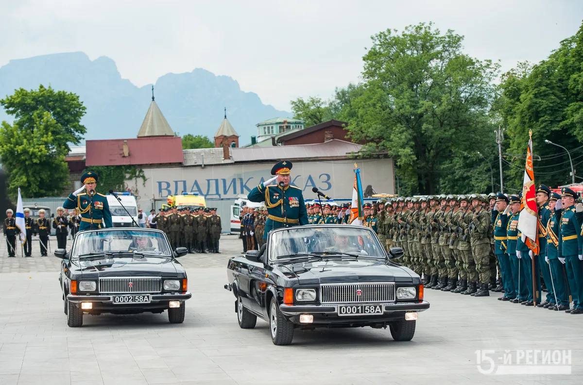 В Северной Осетии начинается подготовка к празднованию 80-летия Победы.  «Военный парад и наша региональная, ставшая уже традиционной, акция «Посмотри на их лица», «Бессмертный полк» и благоустройство воинских захоронений, «Уроки мужества» и множество других мероприятий проведём в объявленный Президентом России Год Защитника Отечества.   Детально обо всем поговорили на заседании республиканского оргкомитета «Победа». Важно заблаговременно все организовать и уделить особое внимание мерам безопасности»,—  сообщает глава республики Сергей Меняйло.  По поручению Сергея Меняйло создан специальный сайт об участниках Великой Отечественной войны. Сейчас специалисты работают над его наполнением, к работе подключили представителей Общественной палаты республики и Народного фронта.