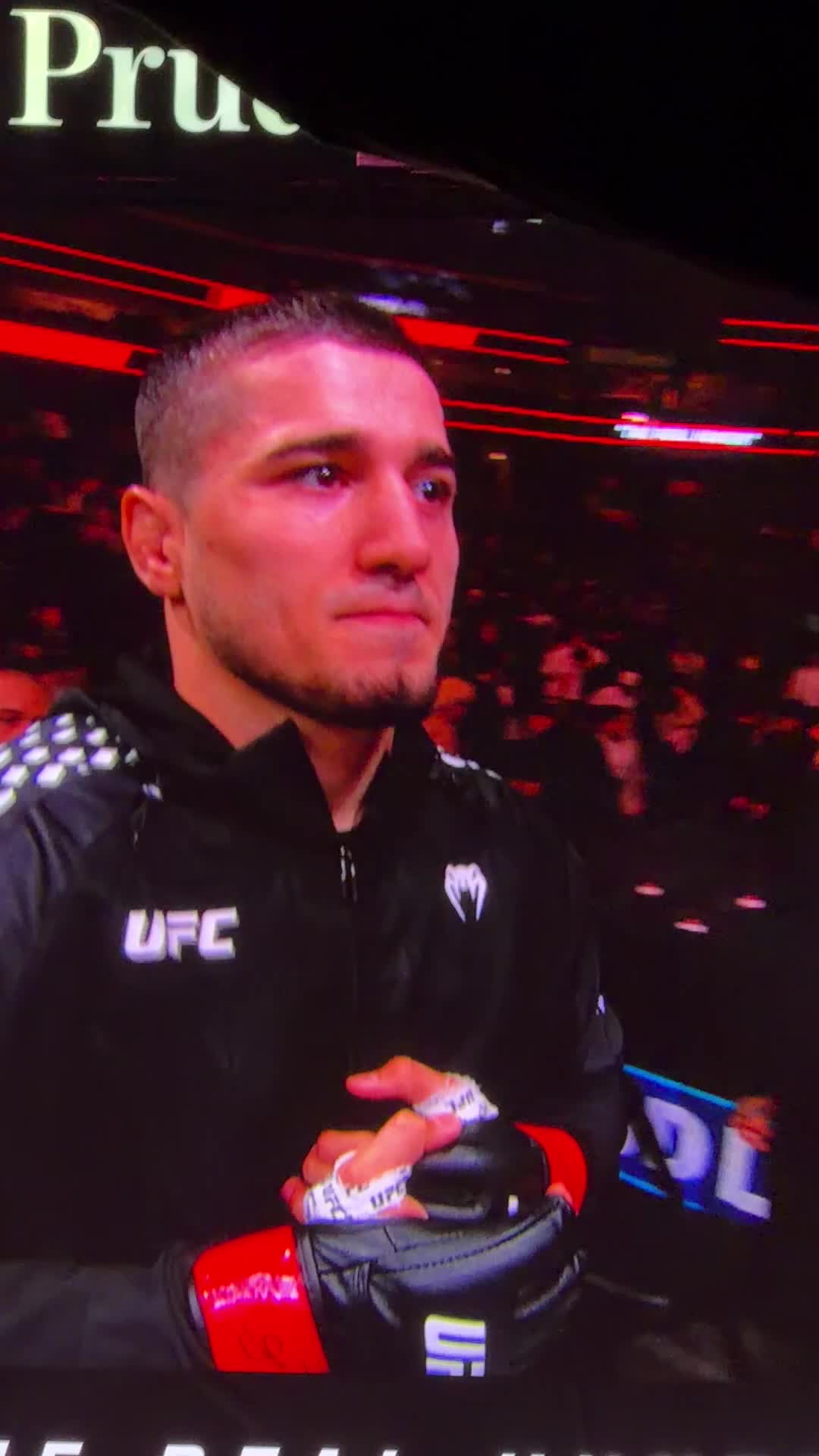Байсангур Сусуркаев одерживает 12-ю победу на UFC 328