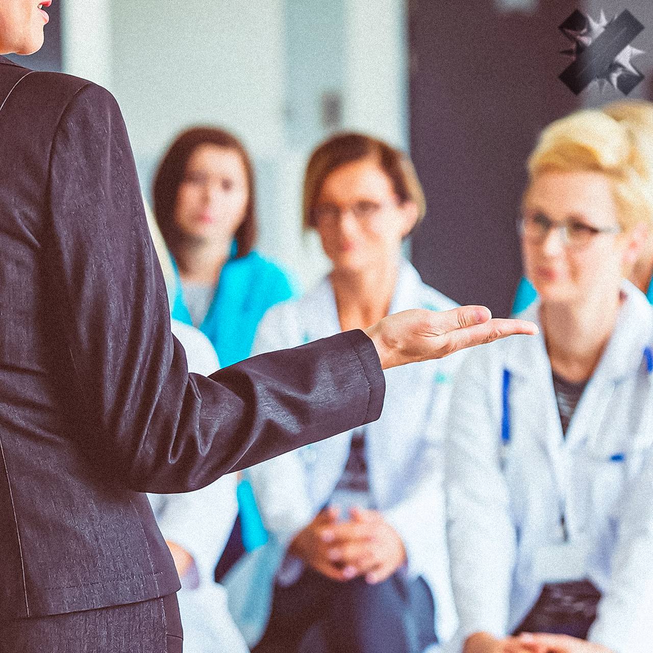 Для учителей и врачей в приграничных регионах хотят ввести надбавки В Совфеде предлагают установить дополнительные выплаты для работников образования и медицины в Брянской Курской и Белгородской областях Там считают что специалисты трудятся в условиях постоянной угрозы и несут повышенную ответственность значит их работа должна оплачиваться по справедливости   правильное решение за что такие привилегии НЕ МОРГЕНШТЕРН