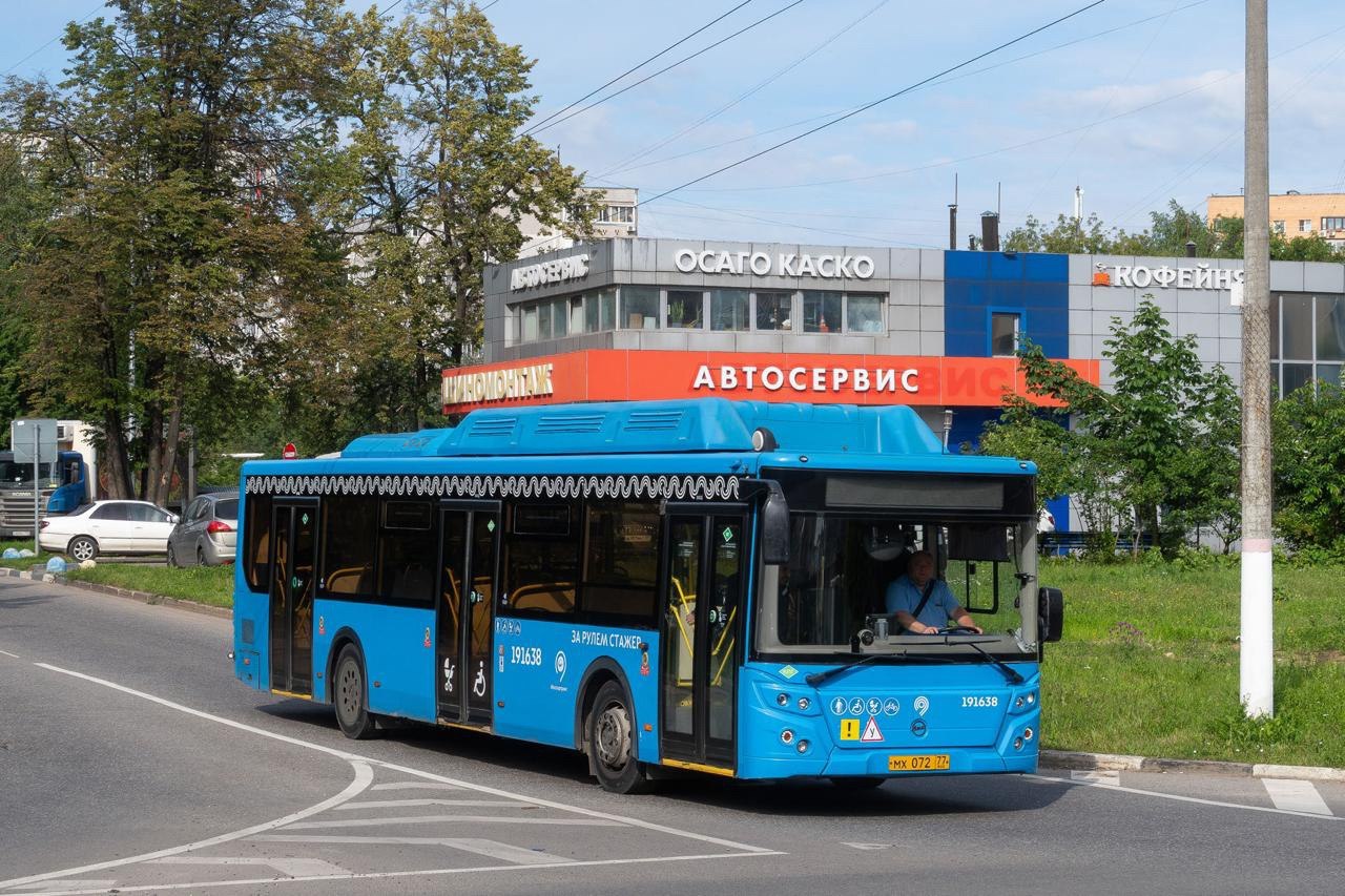А вот и остальной список химкинских маршрутов которые передадут Москве до конца года Помимо 971к 873 1873 342к 383 которые передадут в ближайшие недели в список на окончание года добавляются 345 469 443 986к их объединят в один 532к 154к 981 Как раз к этому времени и остановки наконец то новые в Химках установят взамен снесенных Все маршруты получат дополнительную 1 к номерам т е маршрут 000 станет 1000 Заодно будут закрыты некоторые коммерческие дублёры и внесут небольшие изменения в трассу следования Фото Григорий Кузнецов tipkhimki