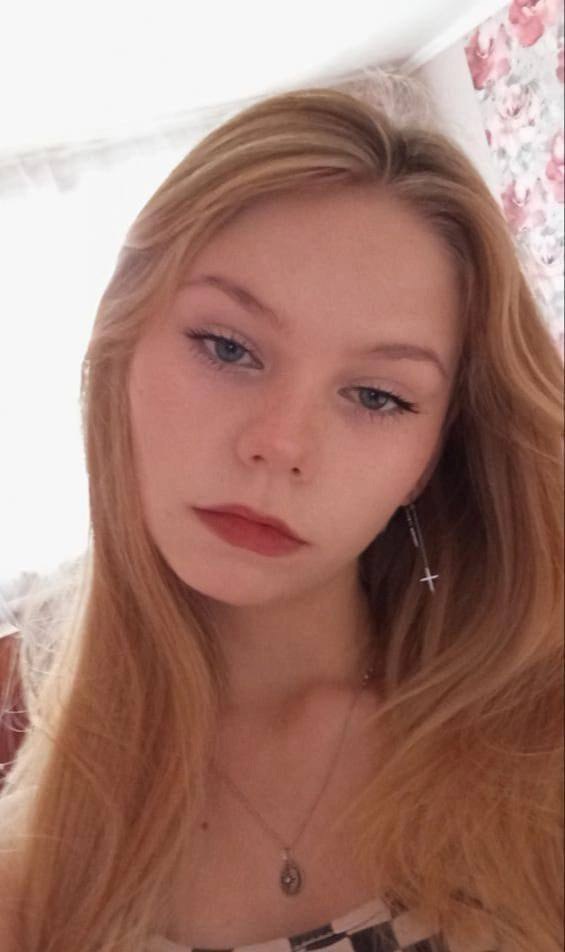 17-летняя девушка пропала в свой день рождения в Тихорецком районе: возбуждено уголовное дело Студентку видели в последний раз накануне вечером в районе станицы Фастовецкой, посёлков Братского или Мирного, уточнили в . Если вы видели девушку, то сообщите об этом в полицию по номеру 112. Отметим, что прокуратурой организована проверка и контролируется ход расследования уголовного дела по факту безвестного исчезновения ребенка. Быть в курсе Прислать новость