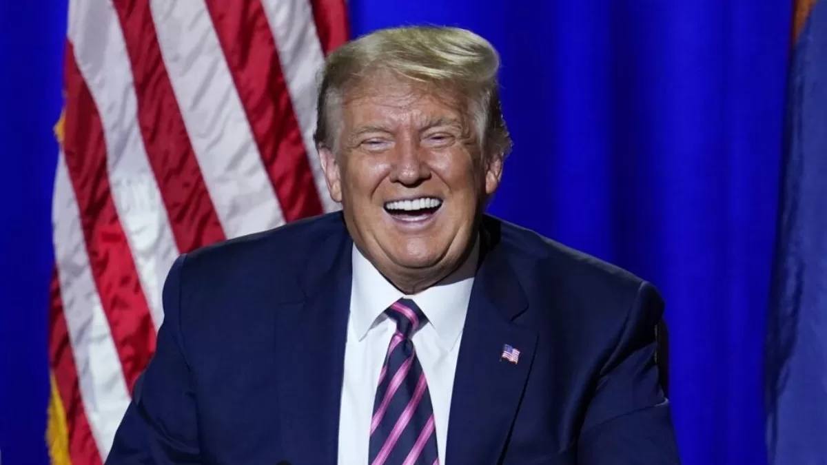 Мелони попросила Трампа пересмотреть конфигурацию Совета мира поскольку в текущем виде она не соответствует конституции республики Мерц тоже указал что не может принять нынешнюю структуру управления но готов к изучению нового формата вместе с США Подпишись RogandarNEWs мы в MAX