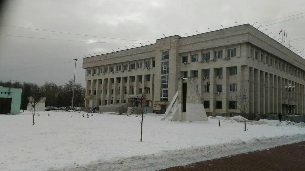 Гражданский комитет России ГКР заинтересовался сомнительным решением сотрудников Администрации подмосковных Люберец в поддержку сохранности незаконного самостроя депутата Московской областной Думы В подмосковное отделение Общероссийского общественного движения Гражданский комитет России поступило обращение от неравнодушных жителей о подозрительных действиях сотрудников Администрации г Люберцы по факту заключения мирового соглашения в рамках рассмотренного гражданского дела 2 6856 2021 по иску Администрации муниципального образования городской округ Люберцы Московской области к Владимиру Жуку о сносе самовольной постройки В настоящее время Владимир Жук является действующим депутатом Московской областной Думы Подробности vk ru wall 167253831 21339