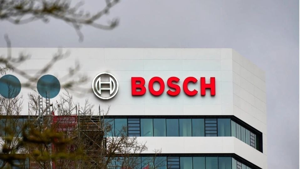 Bosch сокращает 12000 рабочих мест, из них 7000 в Германии.