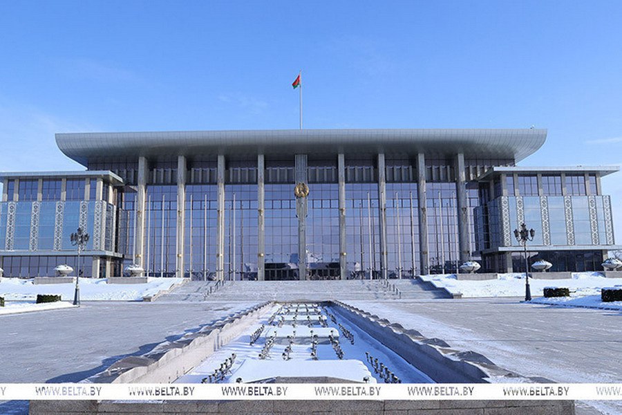 Александру Лукашенко поступило приглашение на первую встречу лидеров Совета мира Об этом заявила пресс секретарь Президента Беларуси Наталья Эйсмонт