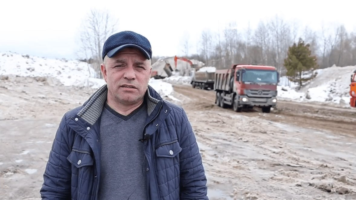 У мэра Тюмени новый заместитель. Им стал Юрий Вавакин. Об этом глава города Максим Афанасьев рассказал 9 января на встрече с главными редакторами тюменских СМИ.  В частности, он будет курировать ремонт муниципальной собственности.  Известно, что Юрий Вавакин работал на должности заместителя мэра Тобольска, курировал городское хозяйство и городскую среду.