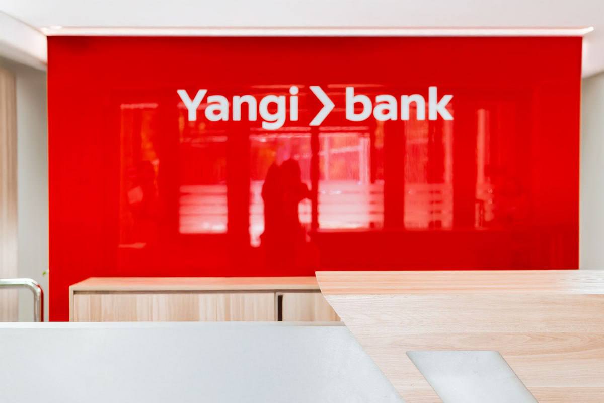 В Узбекистане ЦБ отозвал лицензию у Yangi bank Решение принято 15 января 2026 года в связи с тем что выявленные в деятельности банка нарушения не были устранены Уставный капитал не был доведён до установленного законодательством минимума Не выполнены отдельные требования банковского законодательства В соответствии с законодательством банк подлежит ликвидации в установленном порядке Подпишитесь и следите за актуальными новостями на нашем канале   telegram me joinchat AAAAAEEdc qam7052mnXKA