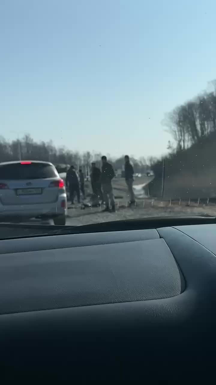 ДТП на Кировской дамбе в Казани вызвало значительные заторы