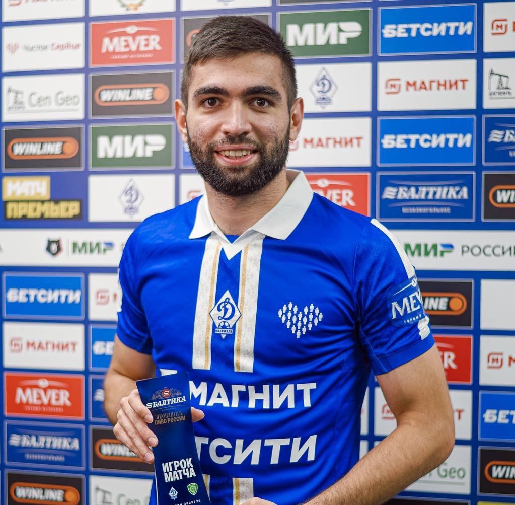 Гамид Агаларов стал лучшим игроком победного для «Динамо» матча с «Ахматом».  Забитый им гол на 1-й минуте встречи оказался единственным и принес махачкалинскому клубу первую победу в РПЛ в новом сезоне.   Агаларов был активен и полезен для команды на протяжении более часа игры. На старте второго тайма ему не хватило везения, когда он мог оформить дубль. На 65-й минуте форвард был заменен.