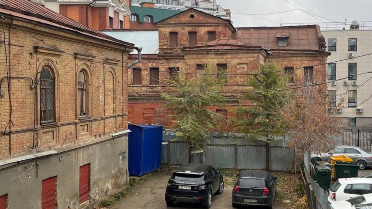 На улице Пушкина отреставируют дом в котором в 1884 1885 годах жил Максим Горький Собственник планирует открыть здесь гостиницу с кафе на первом этаже Фото Комитет РТ по охране ОКН   inde io news na ulicze pushkina otrestaviruyut dom v kotorom zhil maksim gorkij