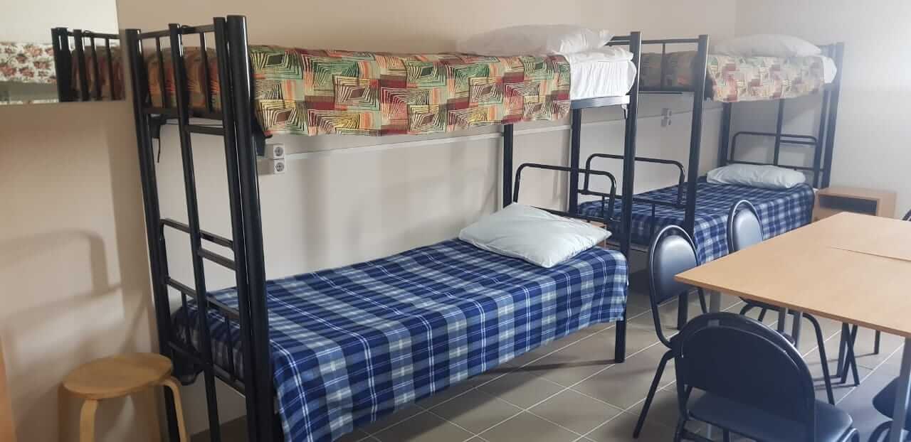 В Узбекистане студентам из семей включенных в Социальный реестр обучающимся на дневной форме за счет госбюджета будут возмещать расходы на проживание в общежитиях независимо от формы обучения на гранте или контракте Кабмин