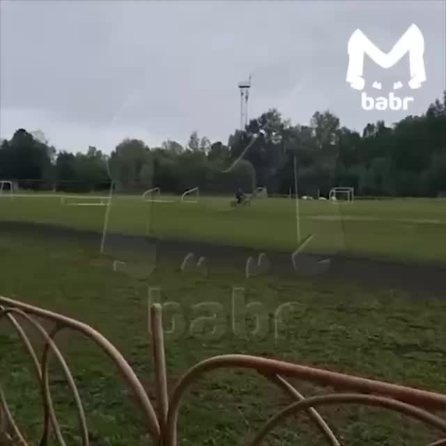 В Байкальске подросток напал на пенсионера после замечания во время катания на мотоциклах