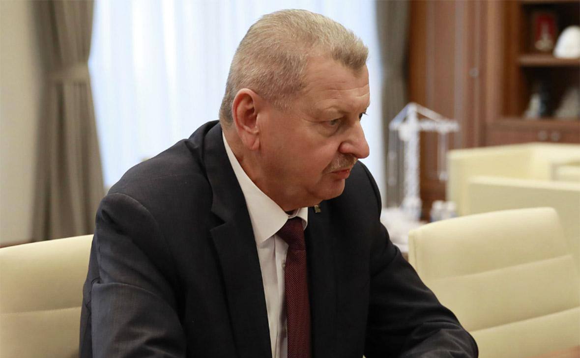 Обыски проходят у вице-губернатора Брянской области Николая Симоненко, – об этом сообщают СМИ. По их информации, следственные действия связаны с делом о хищениях при строительстве приграничных укреплений. #Россия