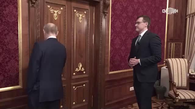 Владимир Путин делится размышлениями о вере в документальном фильме