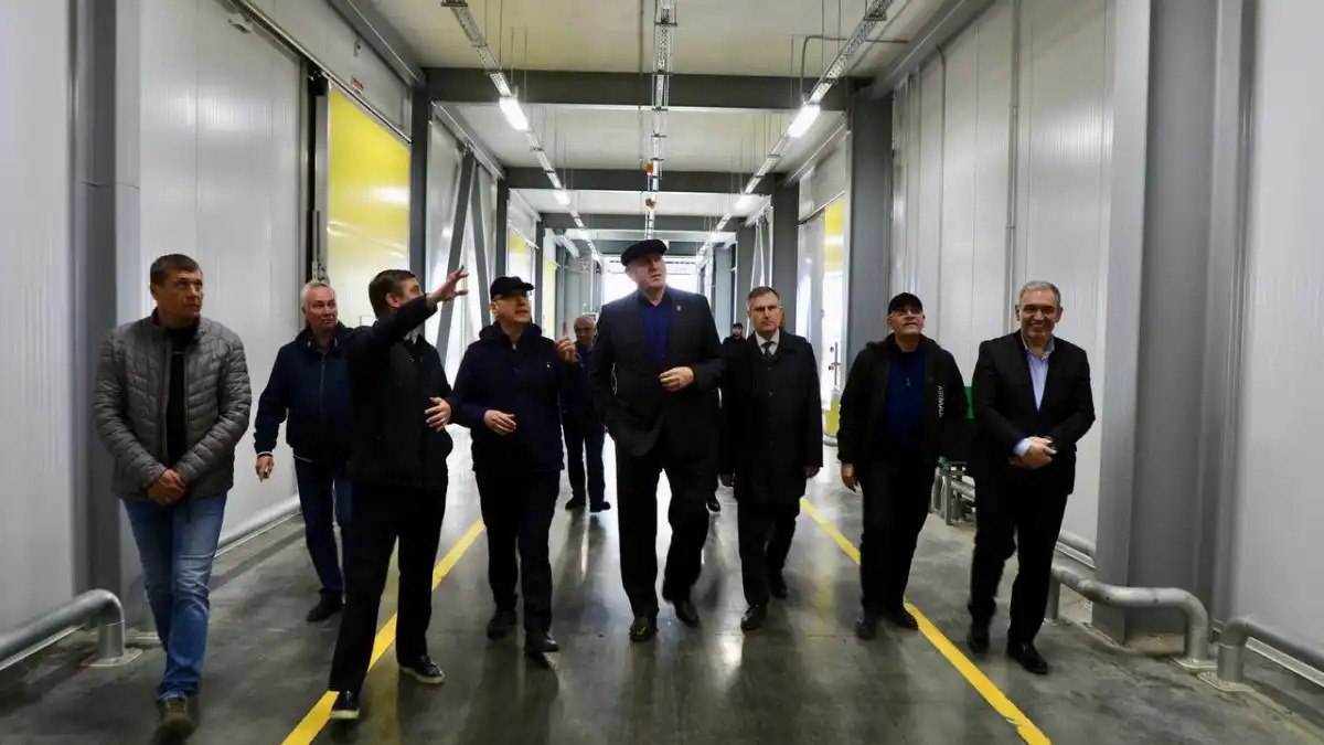 Хранилища плодов построят в Дагестане Хранилища мощностью 8 8 тысяч т плодов построят в Дербентском районе Дагестана Подробнее читайте