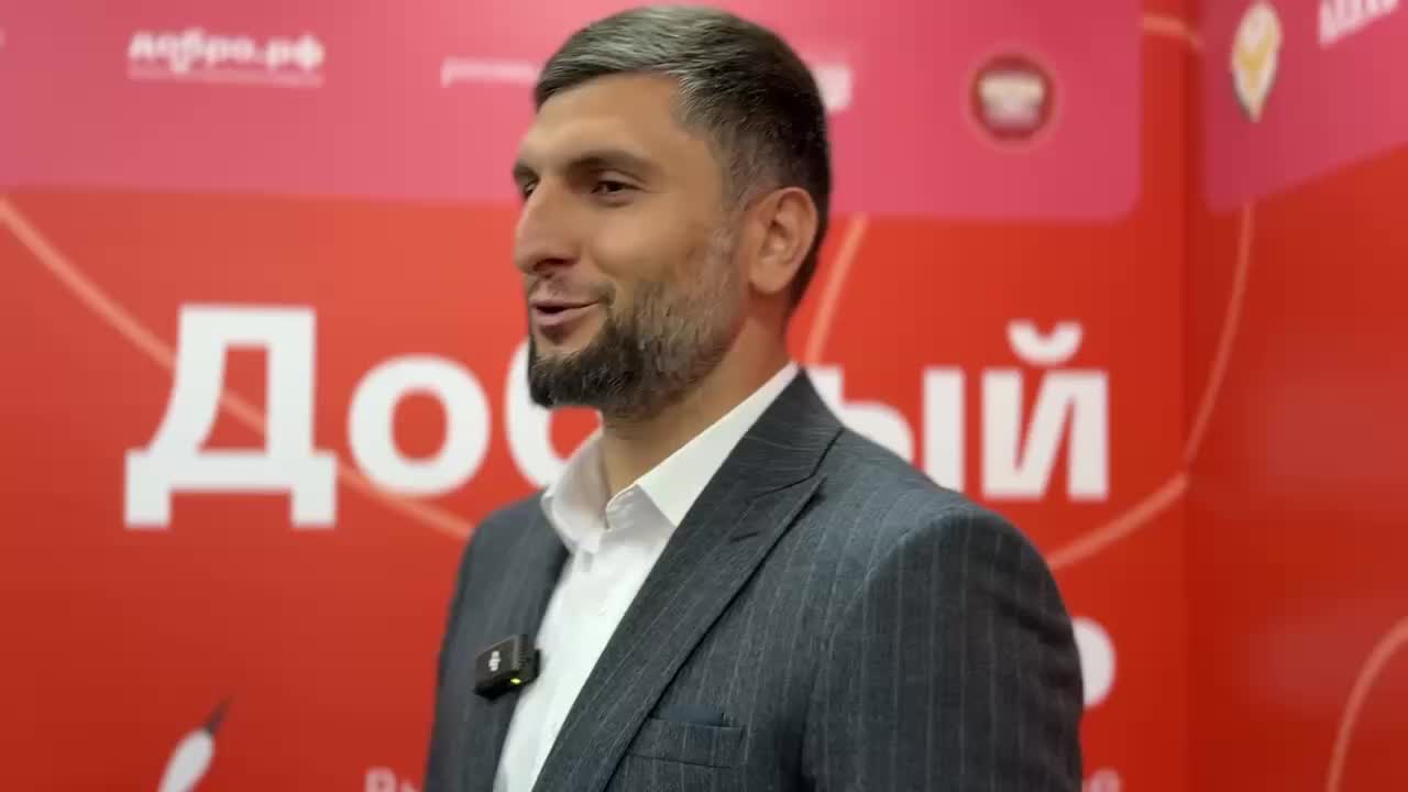 Пять тысяч волонтеров участвуют в образовательной программе 'Добрый день' по развитию гражданского общества