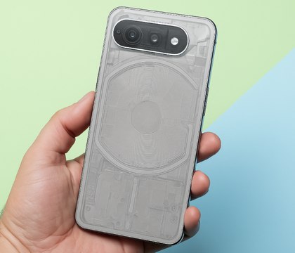 Глава Nothing назвал цену Nothing Phone 3 — она вряд ли кому-то понравится Сооснователь Nothing Карл Пей раскрыл стоимость нового флагмана бренда — Nothing Phone 3. Цена смартфона может удивить даже самых преданных фанатов бренда. По словам Пея, новинка обойдется примерно в £800 около $1000 , что ставит его в один ряд с флагманами от Apple и Samsung. Читать далее