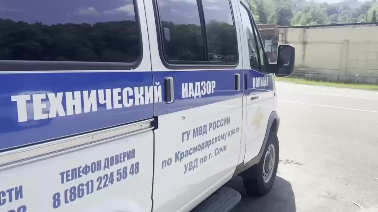 Госавтоинспекция Сочи и Сириуса проводят рейды по выявлению нарушений в сфере такси