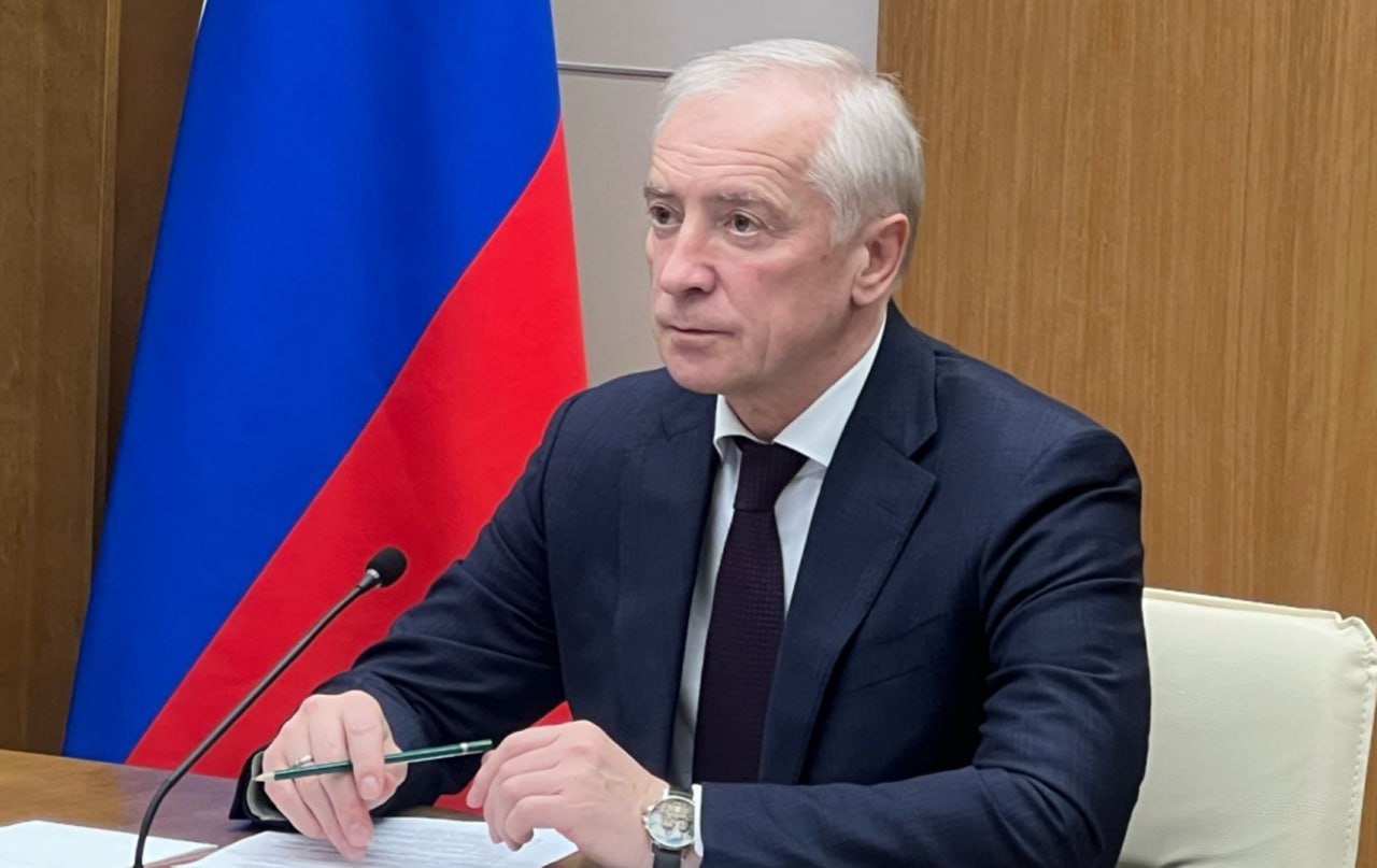 Глава Томской области Мазур установил рекорд по числу заместителей. Их у него уже 15. Это в 2 раза больше, чем у мэра Москвы Собянина.