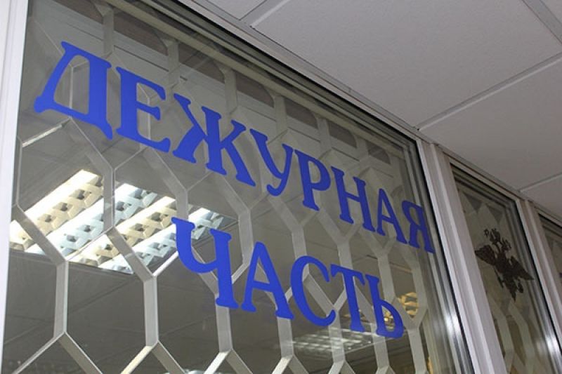 Мужчина взорвал гранату в доме на улице Кутузова в Туле пострадала молодая девушка newstula ru fn 1716449 html В Туле на улице Кутузова 45б мужчина взорвал гранату Пострадала 23 летняя девушка Прокуратура взяла дело на контроль Прислать новость Подписаться
