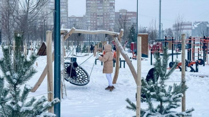 Семь общественных территорий - пять в Тюмени, одну в Тобольске и одну в Ишиме - благоустроят в Тюменской области в 2025 году  Регион получит субсидию 141,8 млн рублей на поддержку программ формирования современной городской среды.   Работа пройдет в рамках проекта "Формирование комфортной городской среды" нацпроекта "Инфраструктура для жизни".