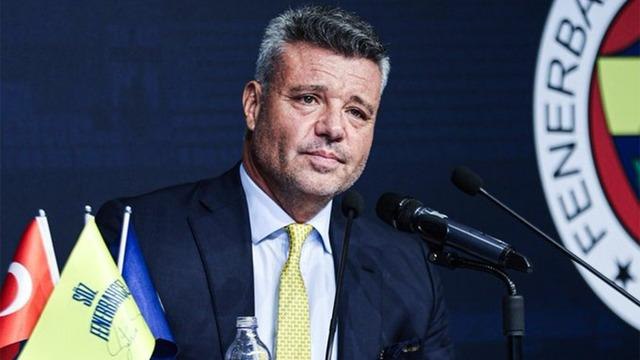 Громкий скандал в Турции президента Фенербахче задержали за употребление кокаина Fanatik В образце волос Садеттина Сарана обнаружили следы наркотика Теперь функционера обвиняют в сбыте и помощи в употреблении он находится под подпиской о невыезде