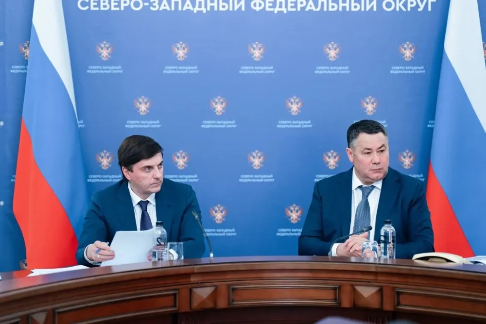 Профилактику деструктивного поведения молодежи обсудили на совещании с регионами СЗФО Министр просвещения РФ Сергей Кравцов принял участие в совещании под председательством полномочного представителя Президента Российской Федерации в Северо Западном федеральном округе Игоря Рудени посвященном дополнительным мерам по совершенствованию работы по недопущению вовлечения молодежи в диверсионно террористическую деятельность