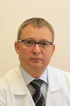 Исполнять обязанности главврача Воронежского онкодиспансера будет Эдуард Савенок Он доктор медицинских наук профессор врач высшей категории В онкодиспансере он занимал пост замглавврача по медицинской части Мы всегда на связи в Мах