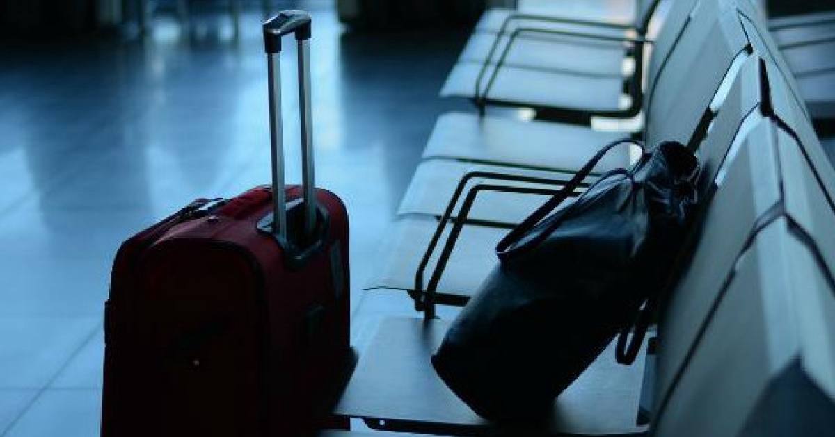 Приезжайте заранее пассажиров предупредили о высокой нагрузке в аэропортах Алматы Из за высокой загрузки терминала время регистрации и предполетного досмотра может увеличиться Пассажиров просят приезжать заранее минимум за 2 часа для внутренних рейсов и за 3 часа для международных Регистрация и посадка завершаются строго по расписанию самолёты не ждут опоздавших Подробности и рекомендации на официальном Telegram канале авиакомпании baq rus