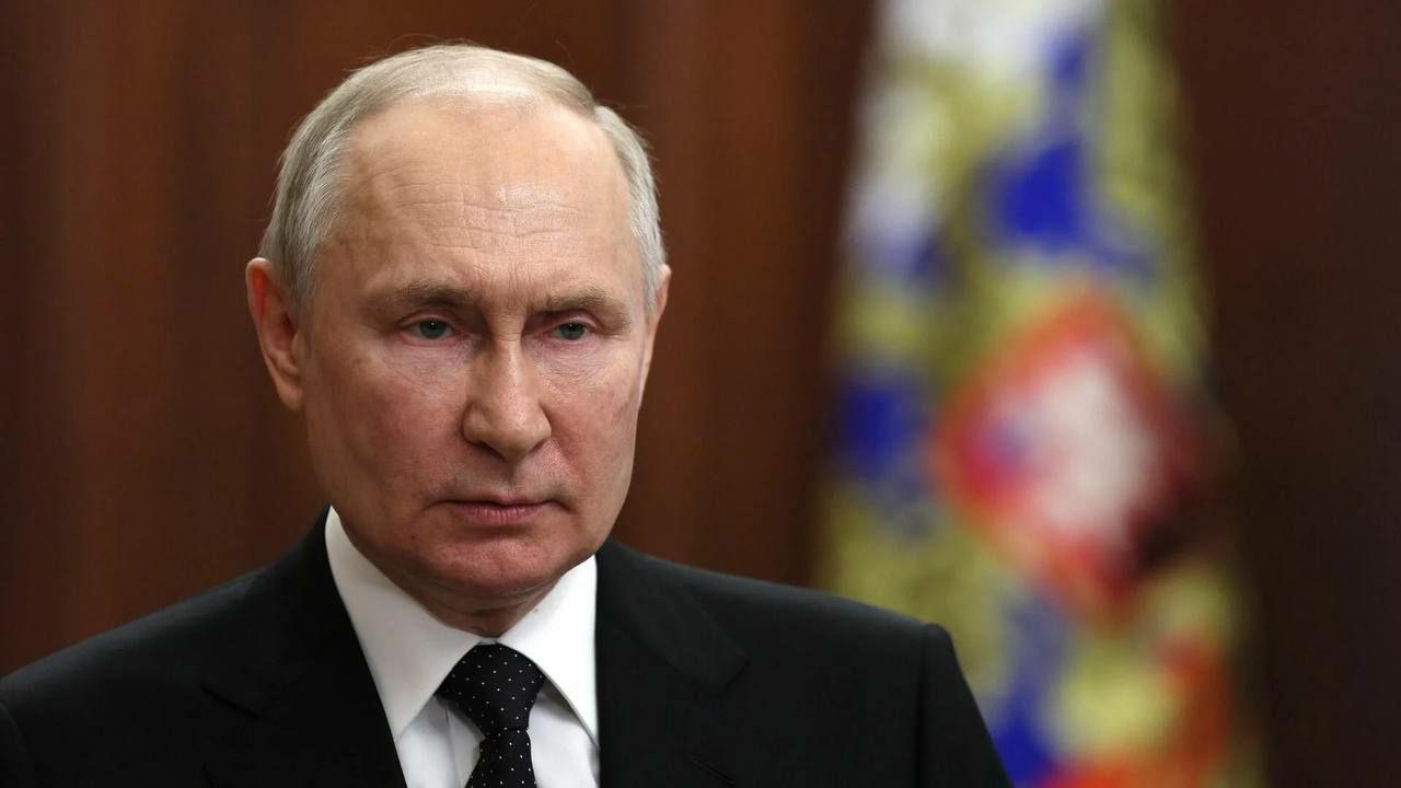 Россия согласилась на минские соглашения по Украине, потому что в них хотелось верить, — Путин. Москва, подписывая эти договоренности, рассчитывала на их соблюдение, но страну просто надули, отметил президент.