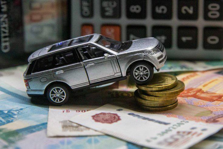 Банки начали запрашивать подтверждение доходов перед выдачей автокредитов С 1 января 2026 года банки не могут учитывать доход указанный заемщиком в анкете для выдачи автокредитов а также использовать собственные модели для оценки платежеспособности Потребуется официальное подтверждение через цифровой профиль на Госуслугах или например через справку 2 НДФЛ Как сильно это скажется на выдачах рассказали РГ представители банковского и автомобильного рынка   rg ru 2026 01 08 banki nachali zaprashivat podtverzhdenie dohodov pered vydachej avtokreditov html tgm Фото Александр Корольков РГ Читайте РГ Автопарк в