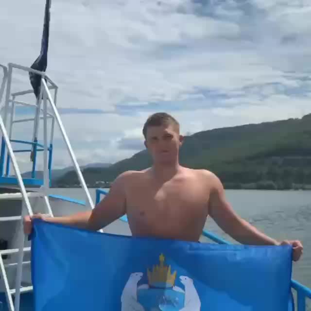 Юрий Скоробогатов и Виктория Сергеева стартовали в экспедицию на сапбордах к Байкалу