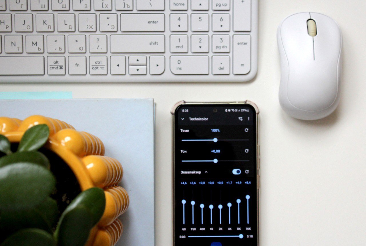 ИИ ассистент поможет молодежи Башкирии поддержать ментальное здоровье Пользователи смогут рассказать новому ИИ ассистенту о проблемах и тревогах попросить практический совет по улучшению эмоционального состояния а также узнать больше об интересующих темах в области психологии Для пользователей РИИЛ консультации с новым ИИ ассистентом бесплатные и безлимитные Сервис не дает медицинских рекомендаций в случае проблем с ментальным здоровьем или пережитым травматическим опытом Сценарий имеет прописанные табуированные темы на которые ИИ ассистент ментальной поддержки не будет отвечать Тогда ИИ ассистент посоветует обратиться к квалифицированному специалисту для оказания профессиональной помощи Подробнее на Mkset