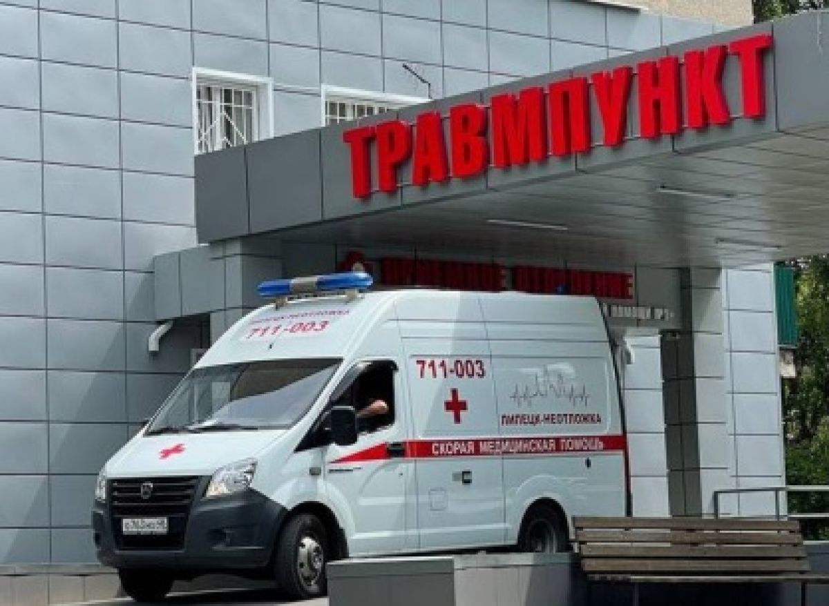 В Липецкой области зафиксировано 28 случаев кори за год, а в Черноземье - 637 В Липецкой области зарегистрировано 14 очагов кори с 28 заболевшими за год. Большая часть из них, а именно 24 – дети. Были привиты 716 липчан, которые контактировали с заболевшими. Также от кори в регионе привили 4,6 тысяч человек, в том числе почти 3 тысячи детей, 1,3 тысячи взрослых, 328 мигрантов и 29 человек, приехавших в Липецкую область из новых регионов страны. ↗ Прислать новость Подписаться