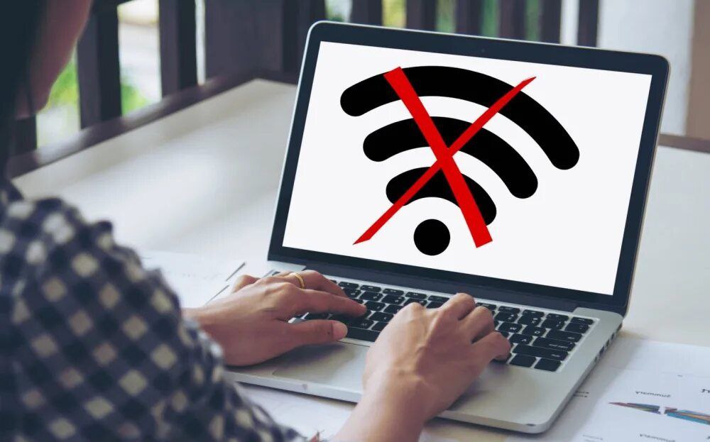 Масштабный сбой произошел в работе сервисов Google Пользователи в Грузии и других странах сообщают об отсутствии доступа к популярному поисковику и другим сервисам компании Некоторые абоненты в Грузии также отмечают перебои в работе интернета крупных операторов Magti и Silknet С чем связан сбой пока неизвестно Подпишись ads ge