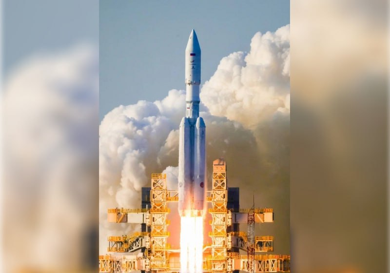 Собирать ракеты семейства Ангара будут полностью в Омске Стало известно о планах полного переноса из московской площадки Центра Хруничева в Омск производства ракет носителей семейства Ангара Об этом заявил заместитель гендиректора Роскосмоса по ракетным проектам Дмитрий Баранов Соответствующая программа уже согласовывается с Минобороны и Минфином РФ Перевод будет постепенный а часть производства уже ведется в Омске