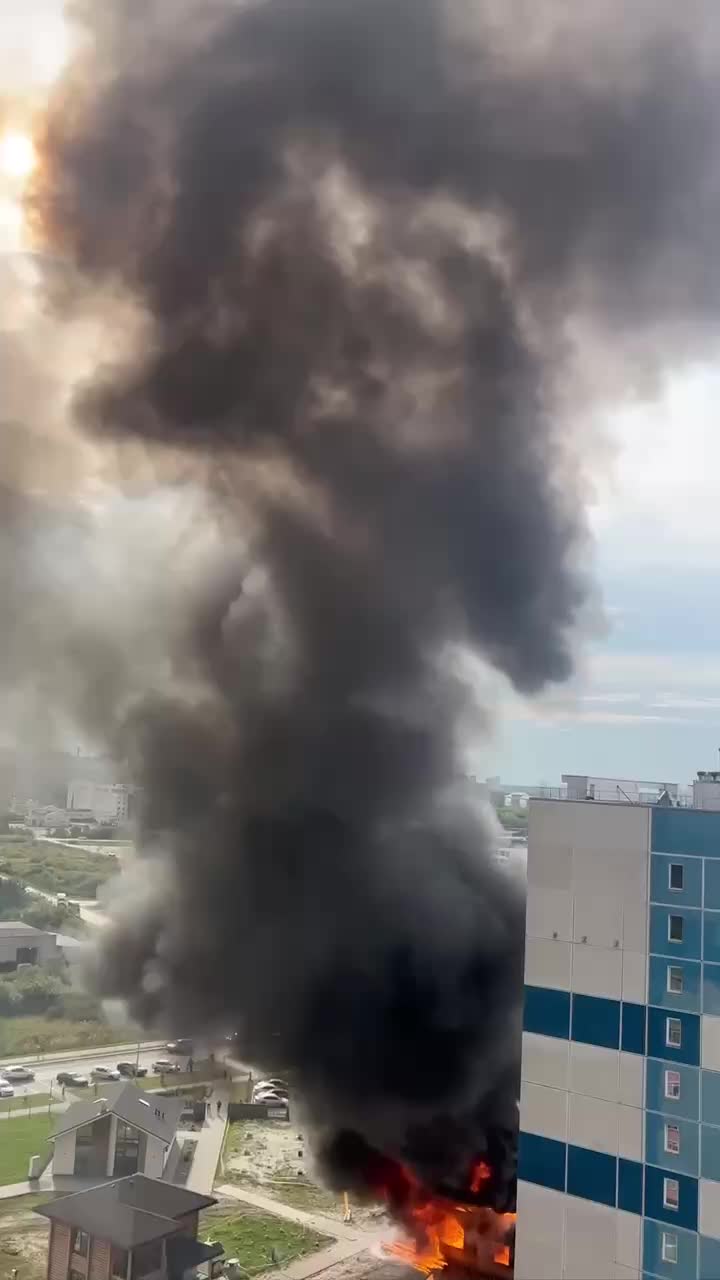 Сильный пожар в Баре и экстренные службы в Ново-Патрушево