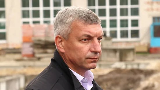 Врио министра строительства Курской области уходит в отставку Александр Афонин 11 июня покинет пост врио министра строительства Курской области. Об этом сообщили в правительстве региона, уточнив, что чиновник написал заявление об увольнении по собственному желанию. Фото: правительство Курской области Подписывайтесь на «Ъ-Черноземье»