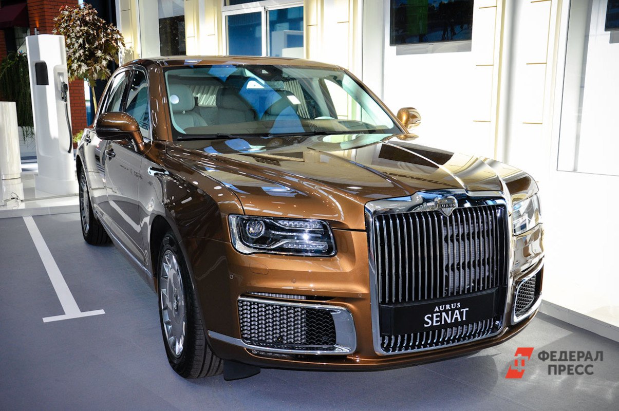 В Aurus объяснили приостановку работы завода в Елабуге ЕЛАБУГА 12 февраля ФедералПресс Производственная площадка Aurus в особой экономической зоне Алабуга продолжает работу согласно утвержденному графику индустриализации В компании опровергли слухи об остановке конвейера подчеркнув что в настоящее время на предприятии проводятся плановые мероприятия по модернизации производственных операций Подробнее