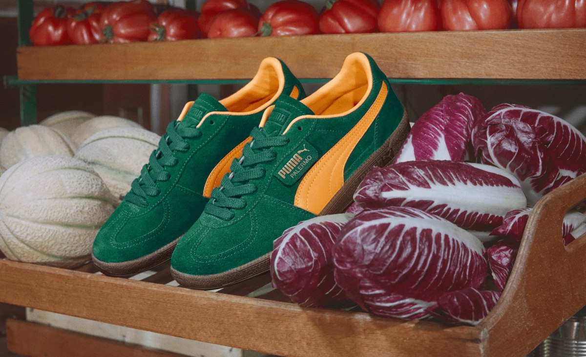 Источники Bloomberg рассказали об интересе китайского спортивного ритейлера Anta Sports к покупке немецкой Puma Он владеет брендами Fila и Jack Wolfskin и крупнейшей долей в Amer Sports у которой в портфолио Salomon Акции Puma выросли на фоне сообщений на 15 с начала 2025 года потеряв 62 vc ru invest 2619010