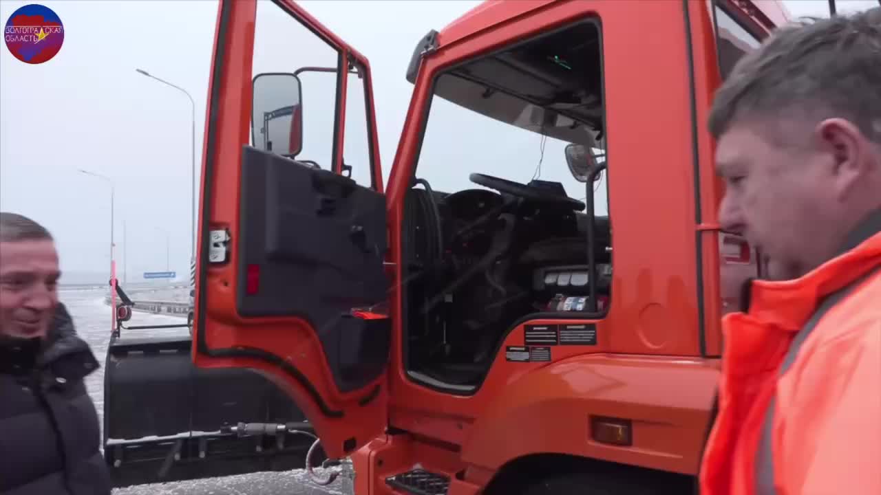 Открытие нового участка обхода Волгограда: губернатор Бочаров и глава Росавтодора Новиков обсуждают дальнейшие этапы