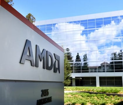 AMD опубликовала финансовый отчет за третий квартал — выручка выросла на 18 %  AMD подвела итоги работы в третьем квартале этого года. Компания заработала 6,82 млрд долларов. Выручка AMD выросла на 18 % год к году. Если сравнивать с прошлым кварталом, прирост составил 17 %. Объем чистой выручки — 771 млн долларов, что на 158 % больше, чем за аналогичный период прошлого года.  Читать далее