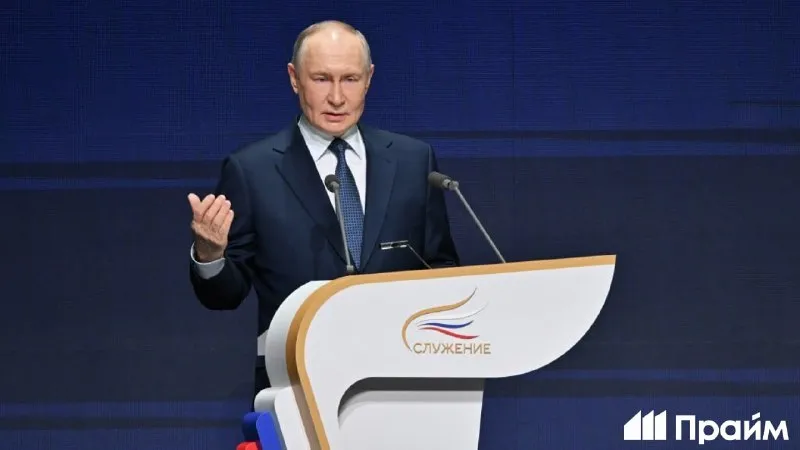 Президент обозначил планы по повышению уровня газификации до 85 Президент России Владимир Путин сообщил о том что средний показатель газификации в стране достиг отметки в 75 Он также подчеркнул что государственная программа будет продолжена и уже в ближайшее время планируется повысить этот показатель до 85 На встрече с руководителями муниципальных образований глава государства акцентировал внимание на необходимости контроля за тарифами жилищно коммунального хозяйства ЖКХ Президент выразил озабоченность относительно ситуации когда тарифы неоправданно завышаются и указал на важность предотвращения подобных случаев Кроме того Владимир Путин отметил необходимость комплексного подхода со стороны всех уровней власти для достижения стратегической цели вывода новых регионов страны на общероссийские показатели развития к 2030 году