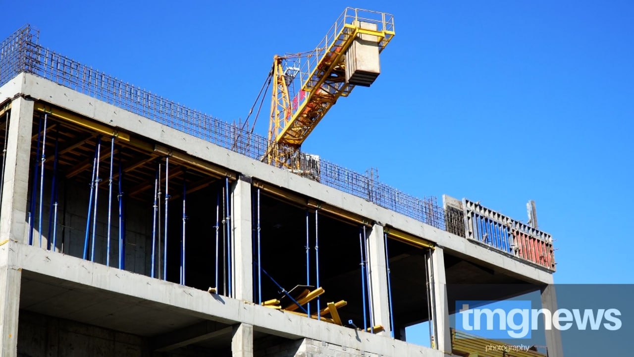 Глава Тувы сообщил что строительство Республиканской детской больницы завершится к 2027 году Мы с Министерством РФ нашли дополнительные средства и теперь строительство больницы завершится в 2027 году сказал Владислав Ховалыг