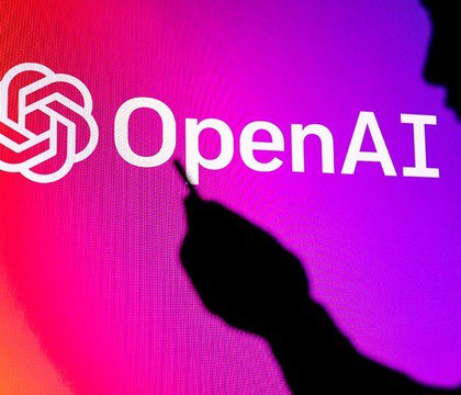 OpenAI изучает возможность внедрения реферальной системы монетизации — руководитель продукта ChatGPT Компания пока не хочет интегрировать рекламу для заработка. Однако есть планы по выпуску специального ИИ-помощника для покупок. ChatGPT продолжает удерживать статус самого востребованного ИИ-сервиса. Он помогает пользователям в решении самых разных задач. Читать далее