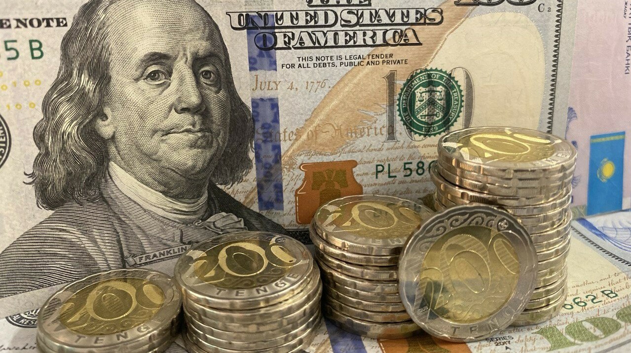 Комитет по возврату активов в Казахстане переименован в комитет по защите прав инвесторов Комитет по возврату активов при Генпрокуратуре РК переименован в комитет по защите прав инвесторов передает ArbatMedia Согласно указу президента от 17 декабря 2025 года 1125 структура и функции прежнего комитета были перераспределены Все права и обязанности ранее закреплённые за ним переходят к Генеральной прокуратуре Казахстана В рамках этих изменений генеральный прокурор теперь будет исполнять обязанности инвестиционного омбудсмена Это решение направлено на усиление правовой защиты инвесторов и повышение доверия к инвестиционной среде страны Прислать новость