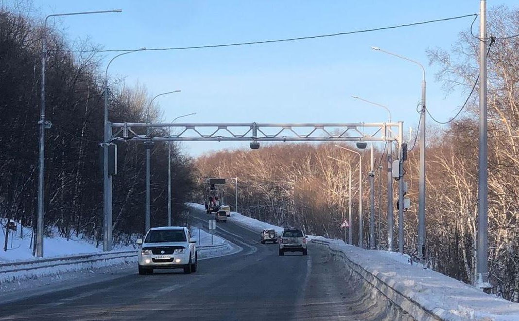 1 ноября планируют запустить пункт весогабаритного контроля Который находится на мильковской трассе сразу за городом Елизово В Камчатуправтодоре предупредили что система будет автоматически передавать результаты в Ространснадзор Подробности по ссылке   kamtime ru article a972f40f 88eb 4e62 bd33 ead8a1982d80