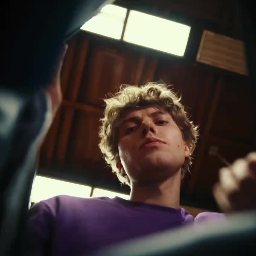 Студенты могут менять подсветку университетов через чат-бота VK Education