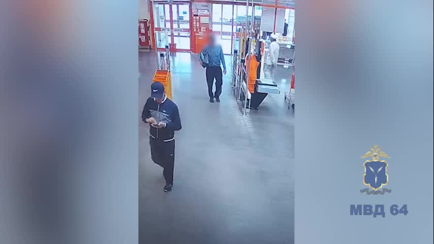 Задержание полицейского за разглашение тайны и взятки, а также арест бывшего работника комиссионного магазина за кражу